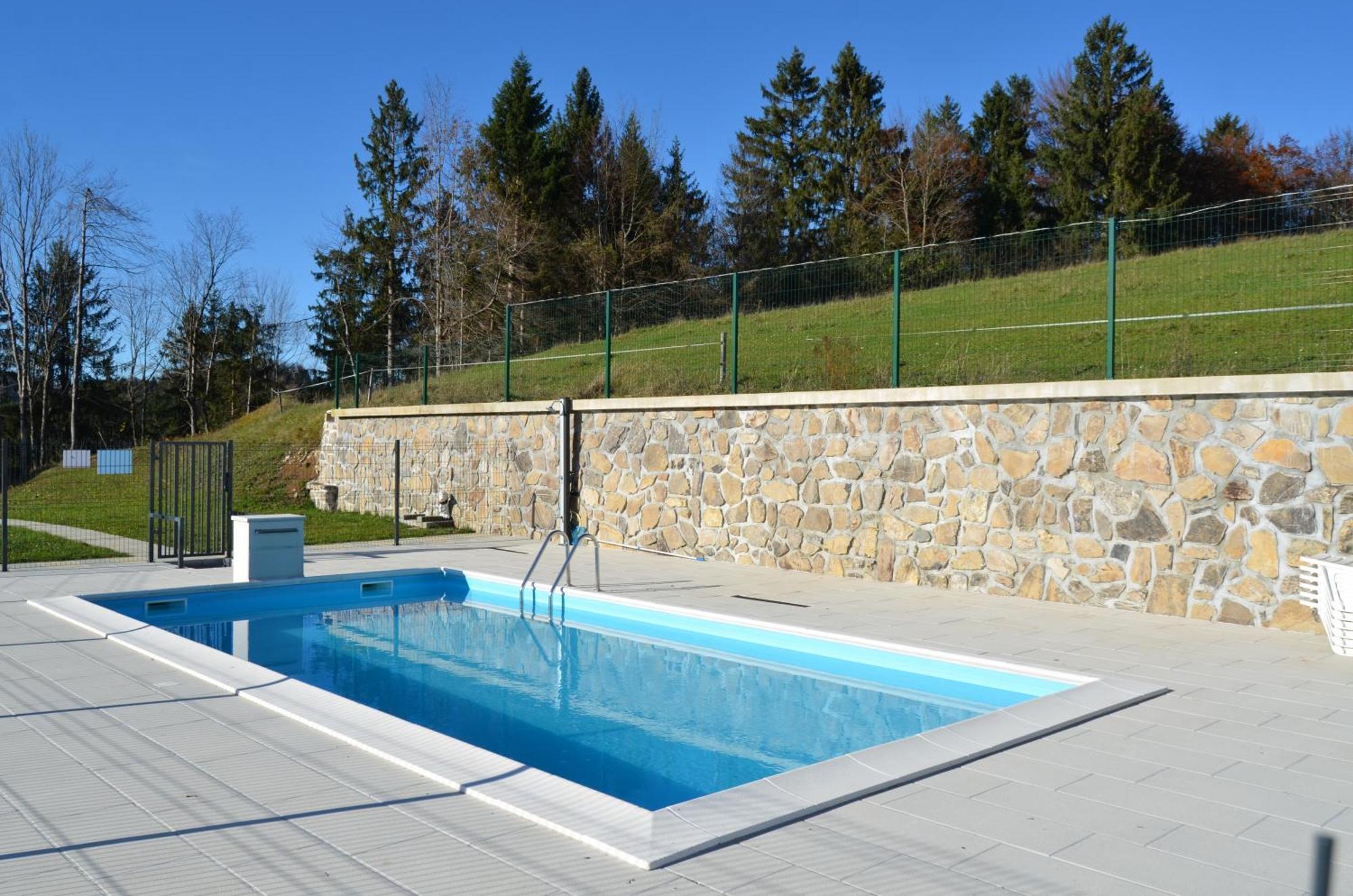 Holiday Home With Hot Tub And Sauna Sabina Rovte Exterior photo